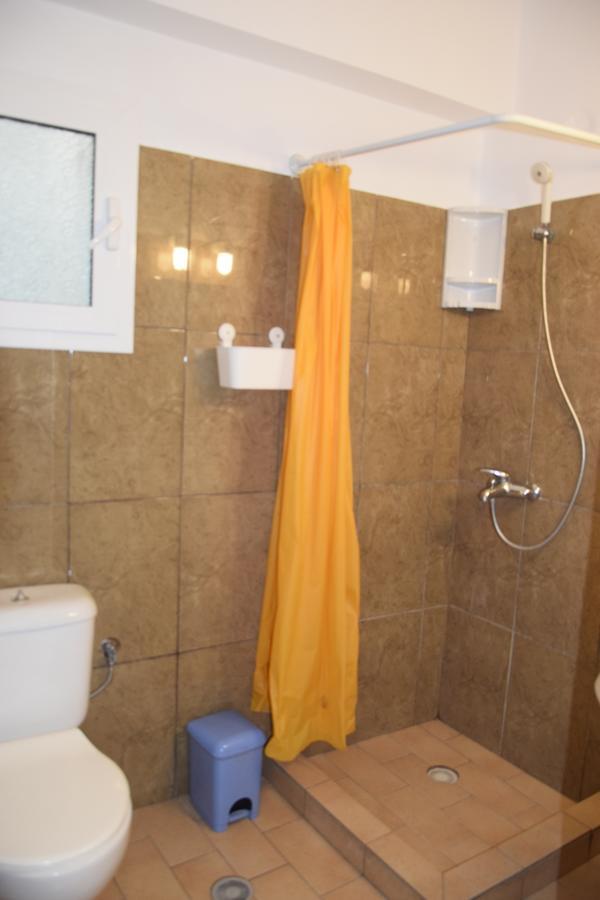 Zotos Apartment Himarë Extérieur photo